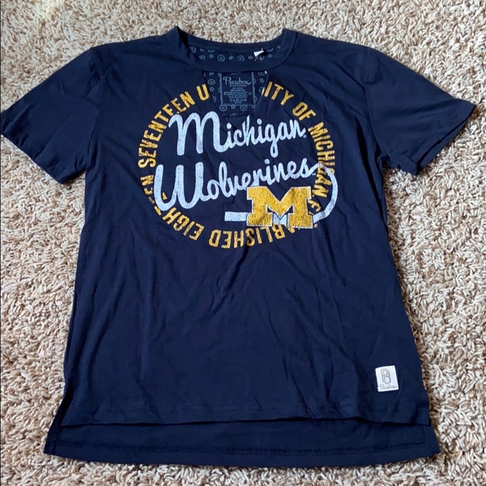 UNIVERSITY OF MICHIGAN TEE